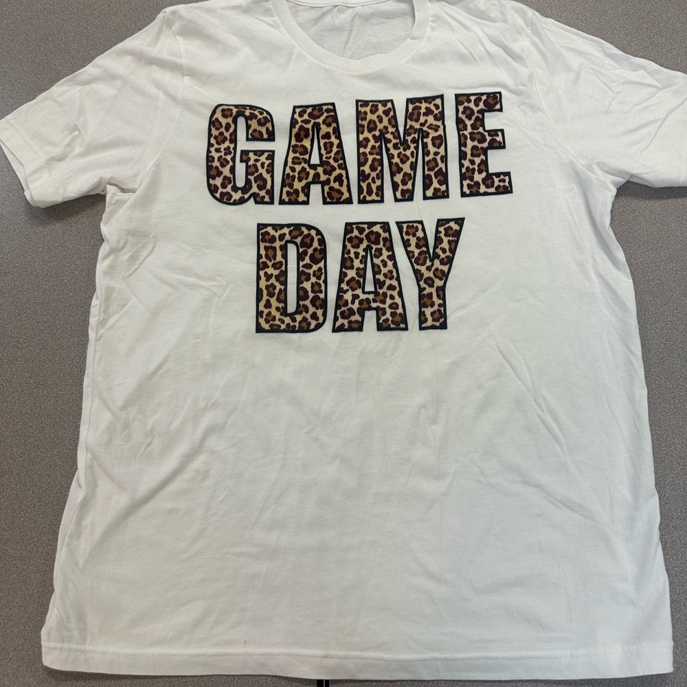 GAME DAY Leopard Print Graphic T-Shirt - White
